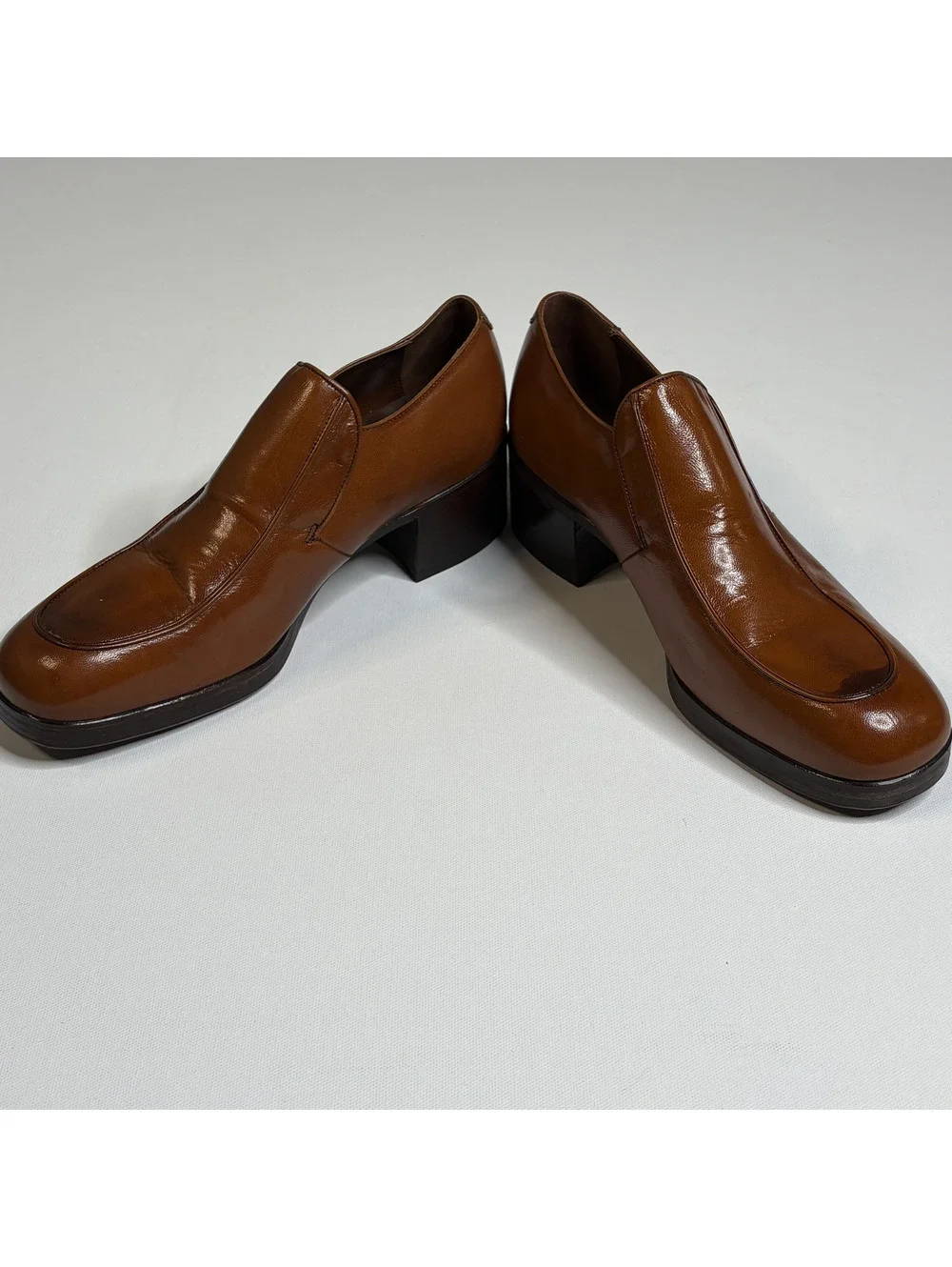 Vintage 1960s Florsheim Brown Apron Toe Slip-On Shoes